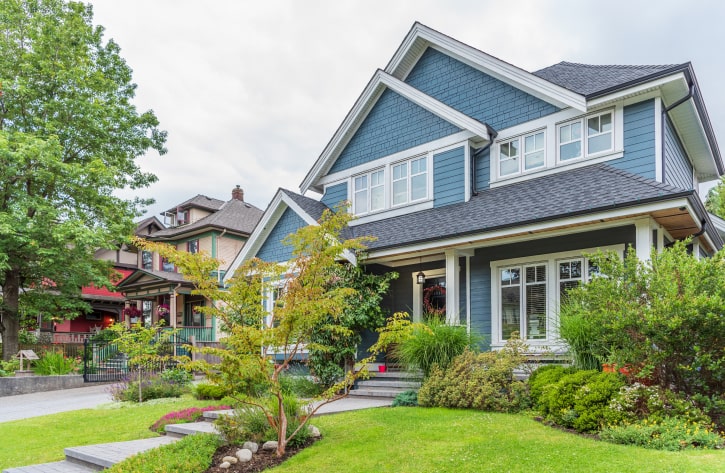 House sitting service in Barrie and Ontario